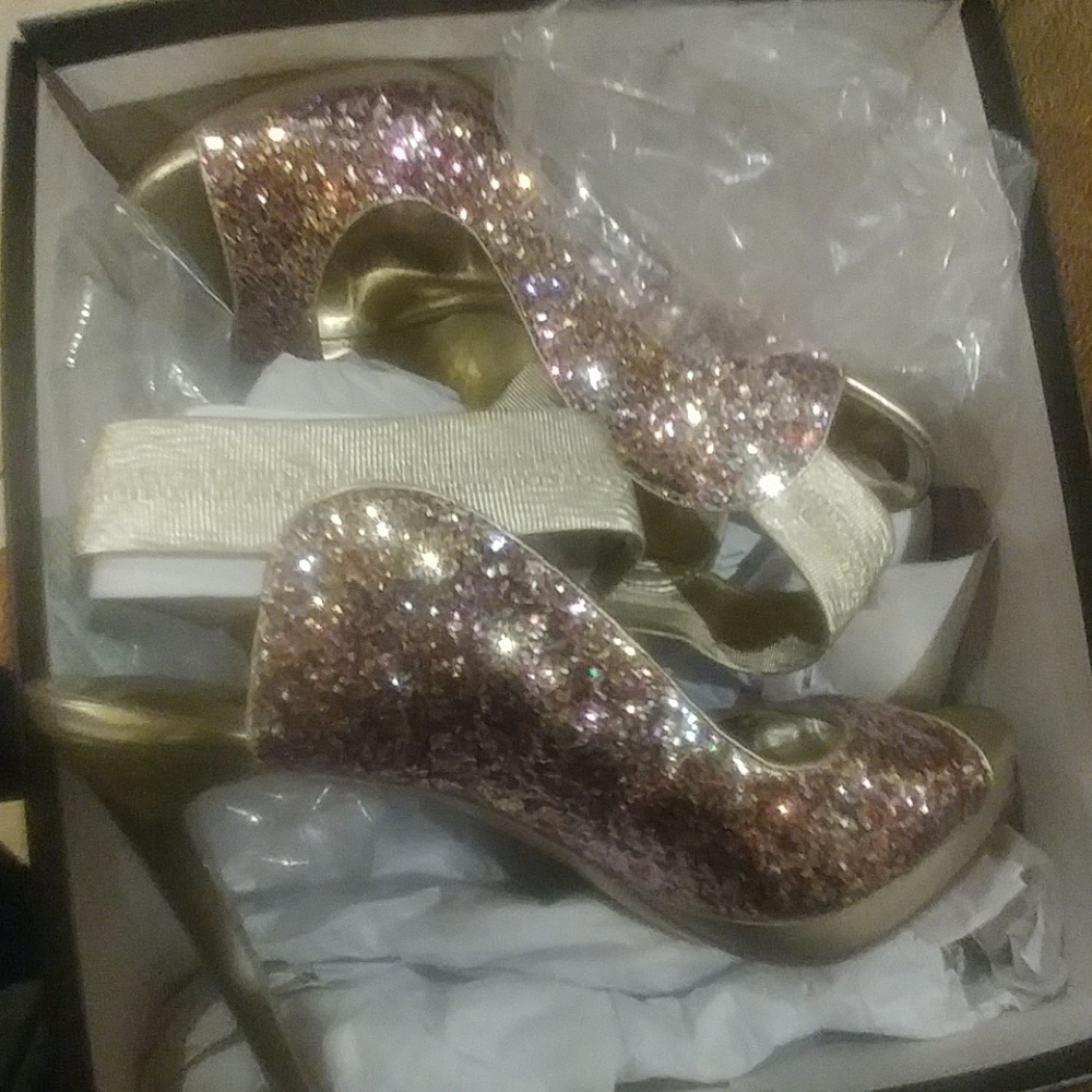 Carlos Santana Heels